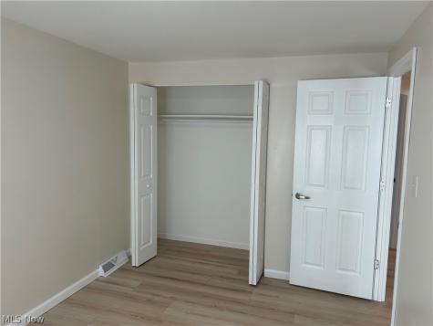 1602 Lee Terrace Drive Wickliffe OH 44092