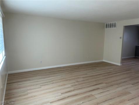 1602 Lee Terrace Drive Wickliffe OH 44092