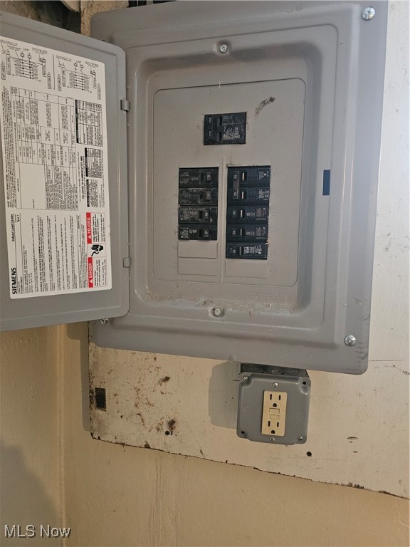 1425 E 252nd Street Euclid OH 44117