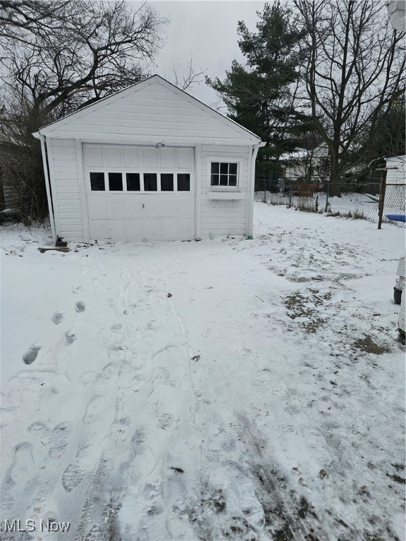 1425 E 252nd Street Euclid OH 44117