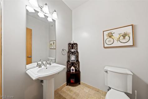 701 W Lakeside Avenue Cleveland OH 44113