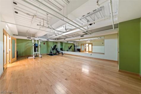 701 W Lakeside Avenue Cleveland OH 44113
