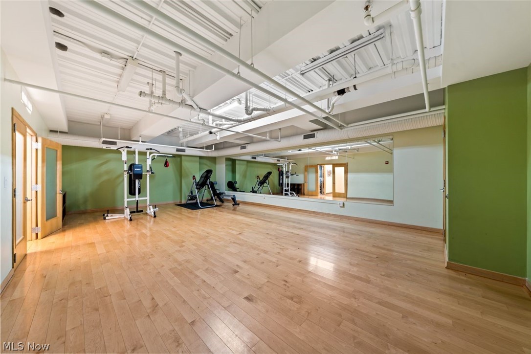701 W Lakeside Avenue Cleveland OH 44113