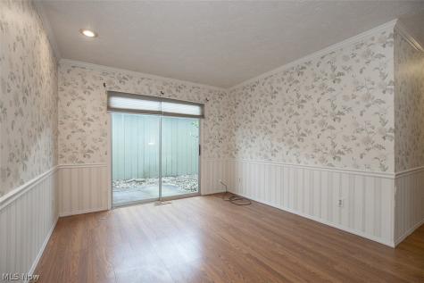 17298 Otani Court Strongsville OH 44136