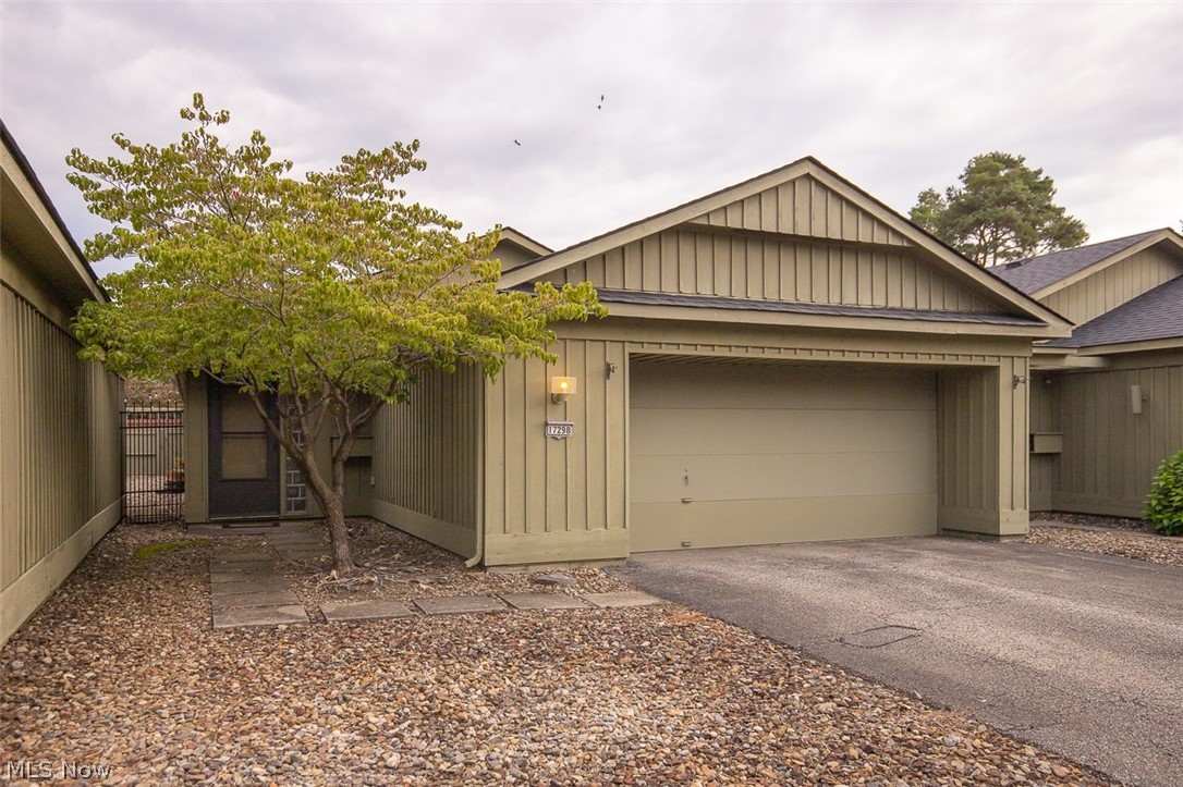 17298 Otani Court Strongsville OH 44136