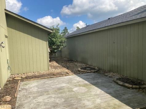 17298 Otani Court Strongsville OH 44136