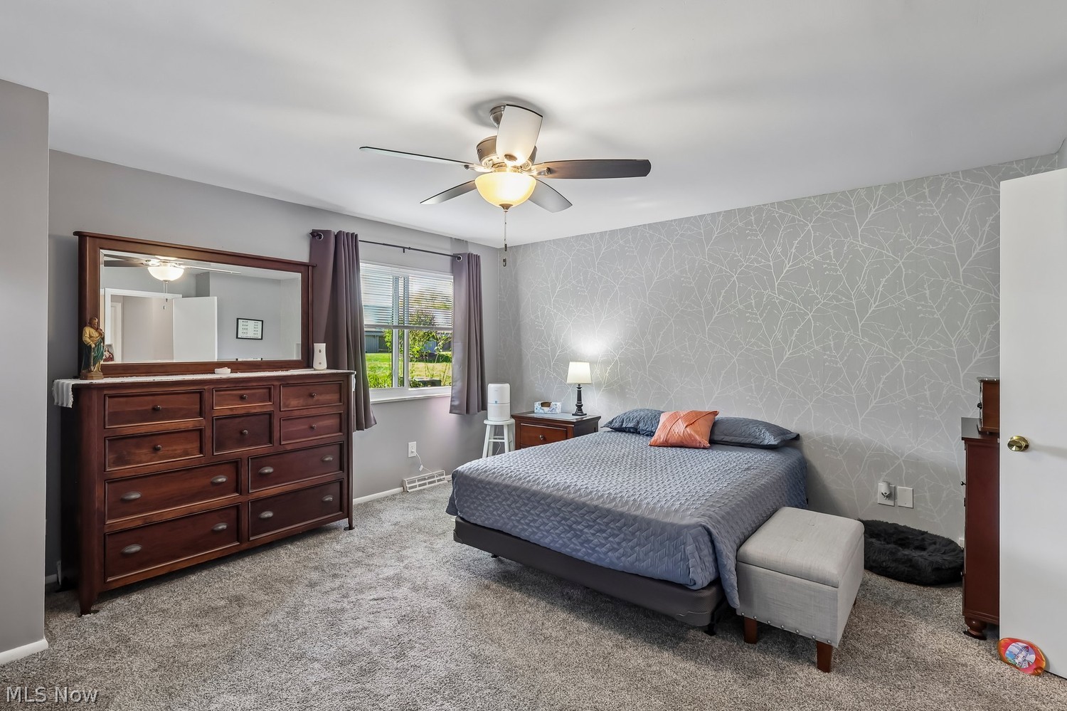 93 Landings Way Avon Lake OH 44012
