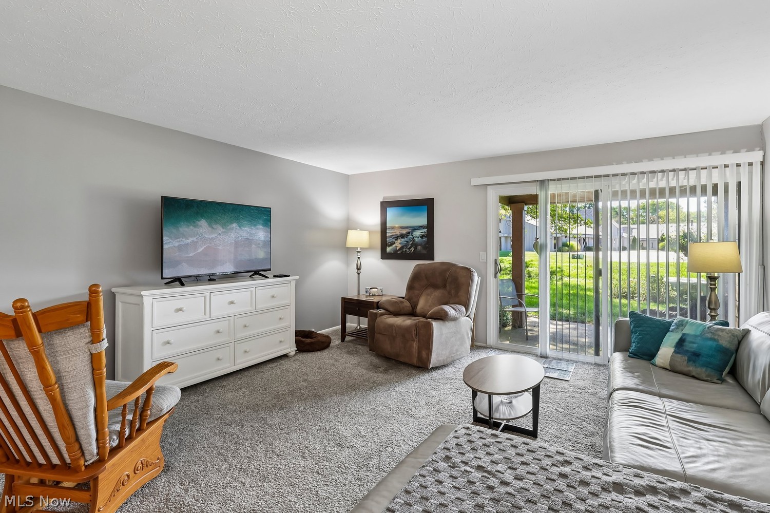 93 Landings Way Avon Lake OH 44012