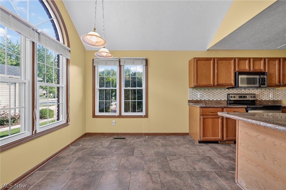 19342 Bradford Court Strongsville OH 44149