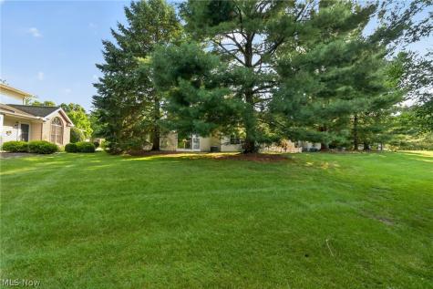 19342 Bradford Court Strongsville OH 44149