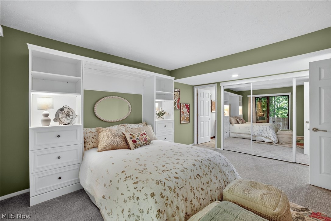 17813 Suncliff Place Strongsville OH 44136