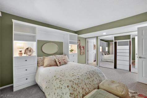 17813 Suncliff Place Strongsville OH 44136