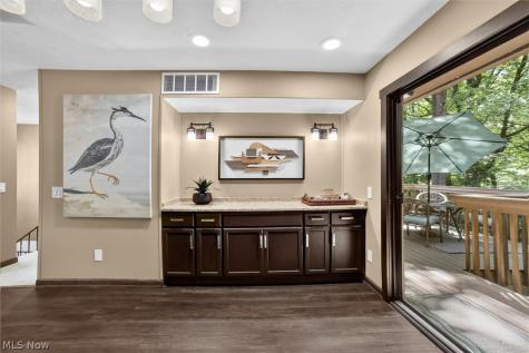17813 Suncliff Place Strongsville OH 44136