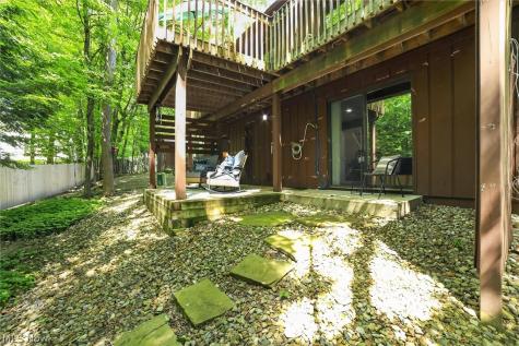 17813 Suncliff Place Strongsville OH 44136