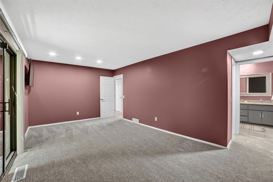 17813 Suncliff Place Strongsville OH 44136