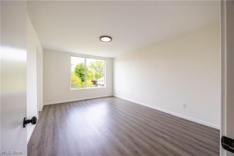 7132 Simpson Court Cleveland OH 44103