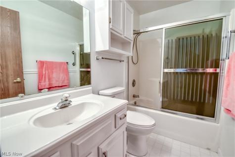 7080 Cross Creek Drive Mentor OH 44060