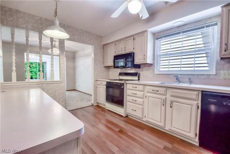 7080 Cross Creek Drive Mentor OH 44060