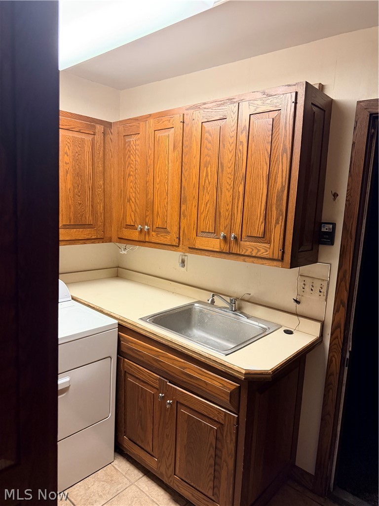 285 North Road NE Warren OH 44483