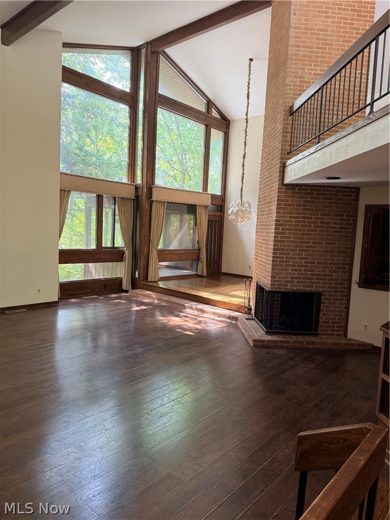285 North Road NE Warren OH 44483