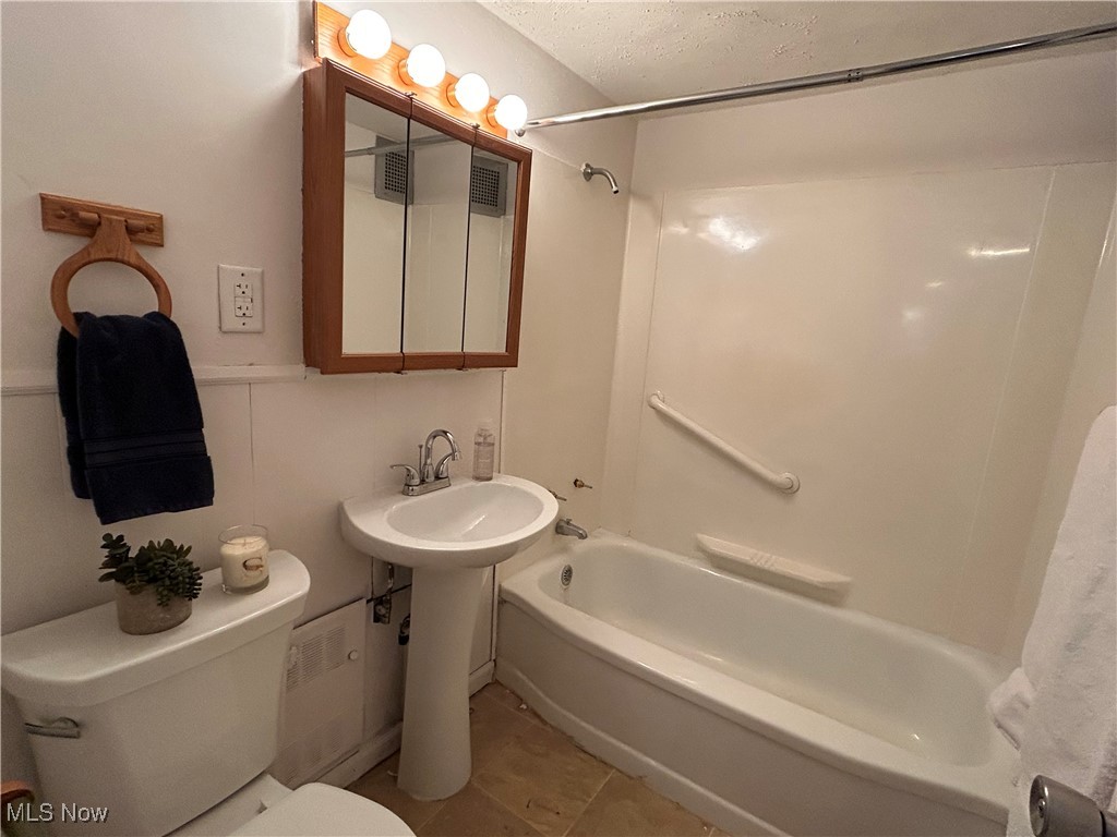 19201 Van Aken Boulevard Shaker Heights OH 44122