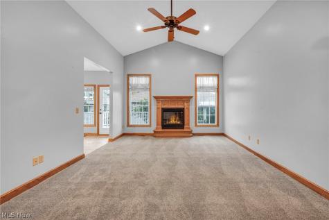 2636 Tributary Lane Akron OH 44312
