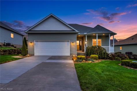 2636 Tributary Lane Akron OH 44312