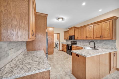 2636 Tributary Lane Akron OH 44312