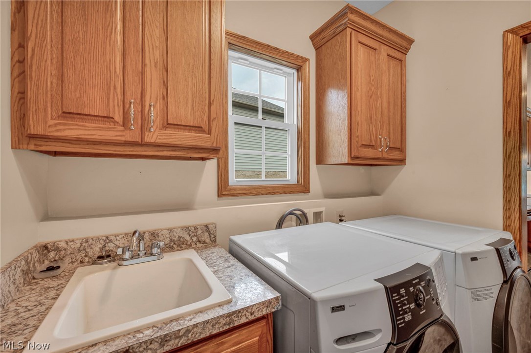 2636 Tributary Lane Akron OH 44312