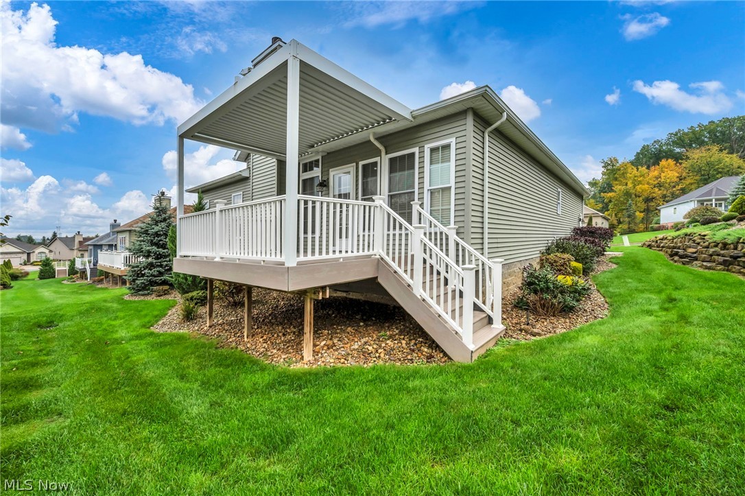 2636 Tributary Lane Akron OH 44312