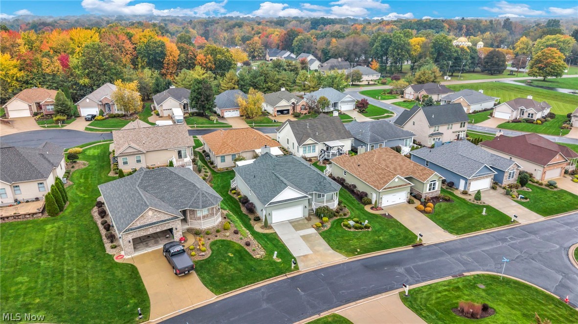 2636 Tributary Lane Akron OH 44312