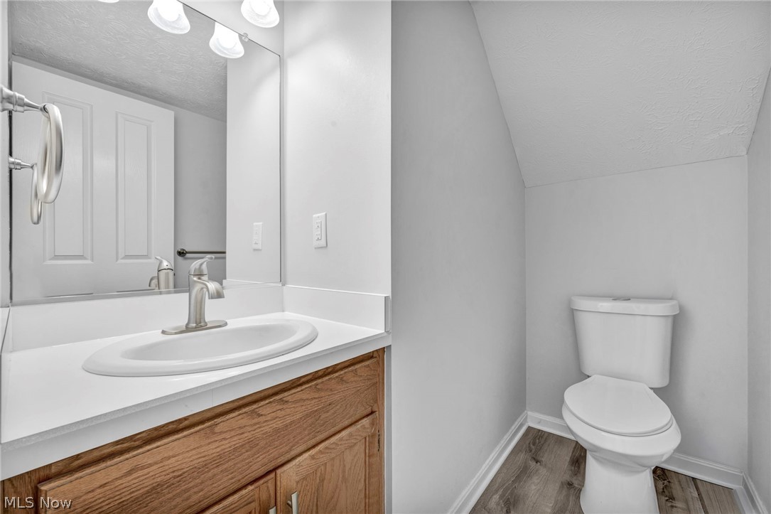 23233 Grist Mill Court Olmsted Falls OH 44138