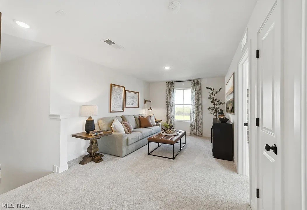 5092 Shepherds Glen Willoughby OH 44094