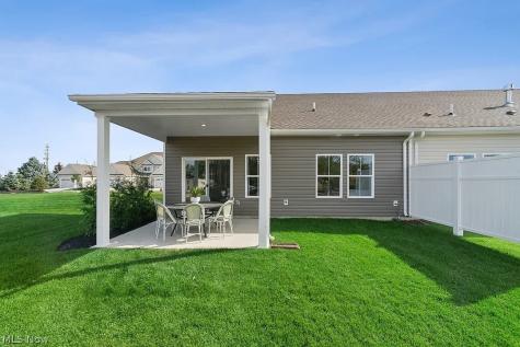 5092 Shepherds Glen Willoughby OH 44094