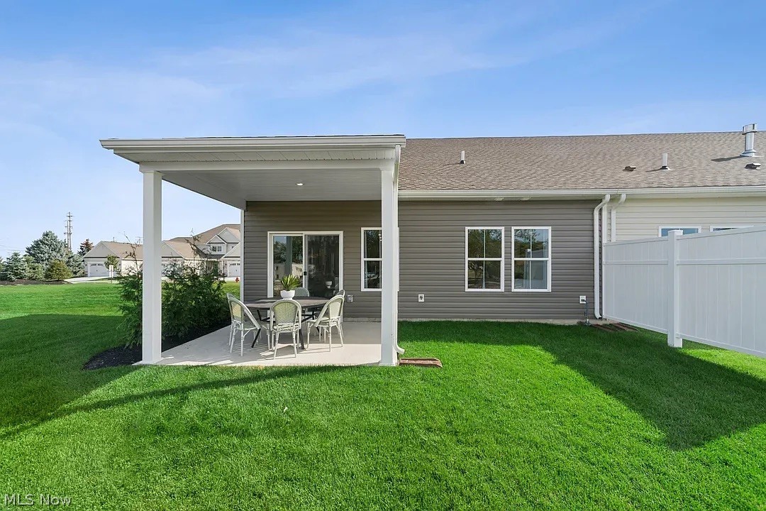 5092 Shepherds Glen Willoughby OH 44094