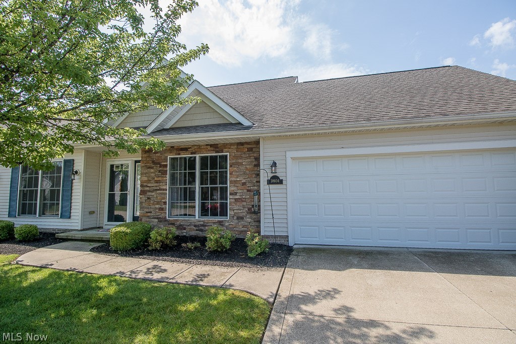 38604 Granite Drive Willoughby OH 44094