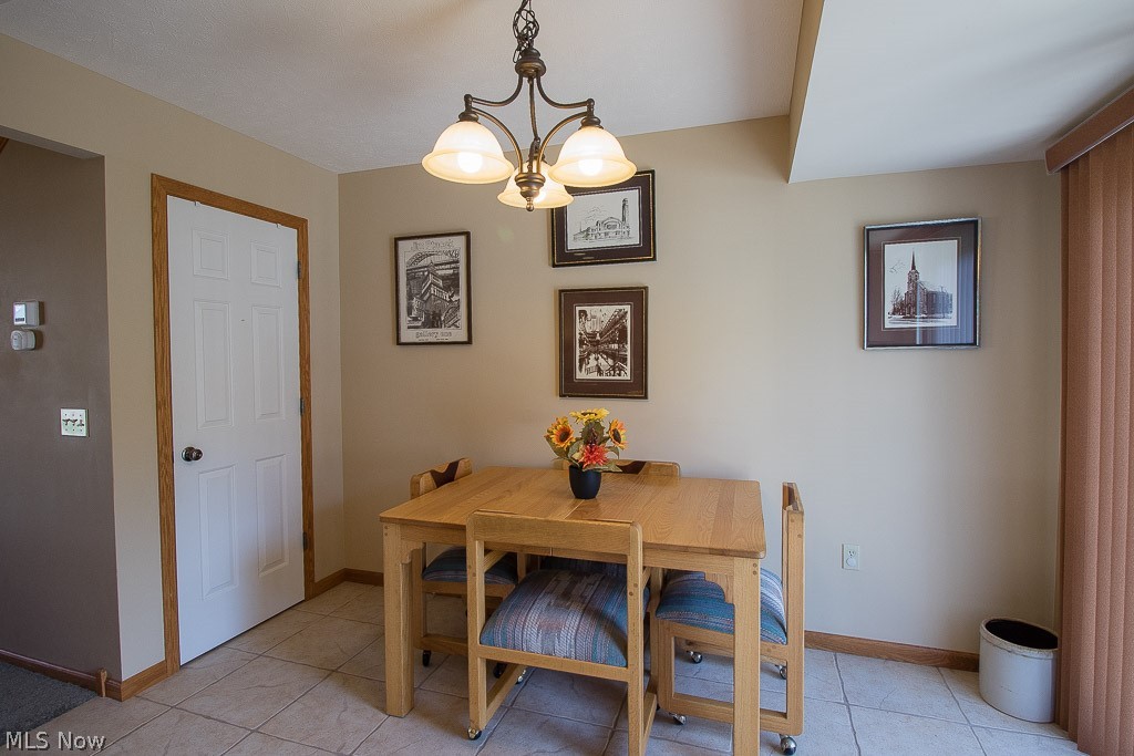 38604 Granite Drive Willoughby OH 44094