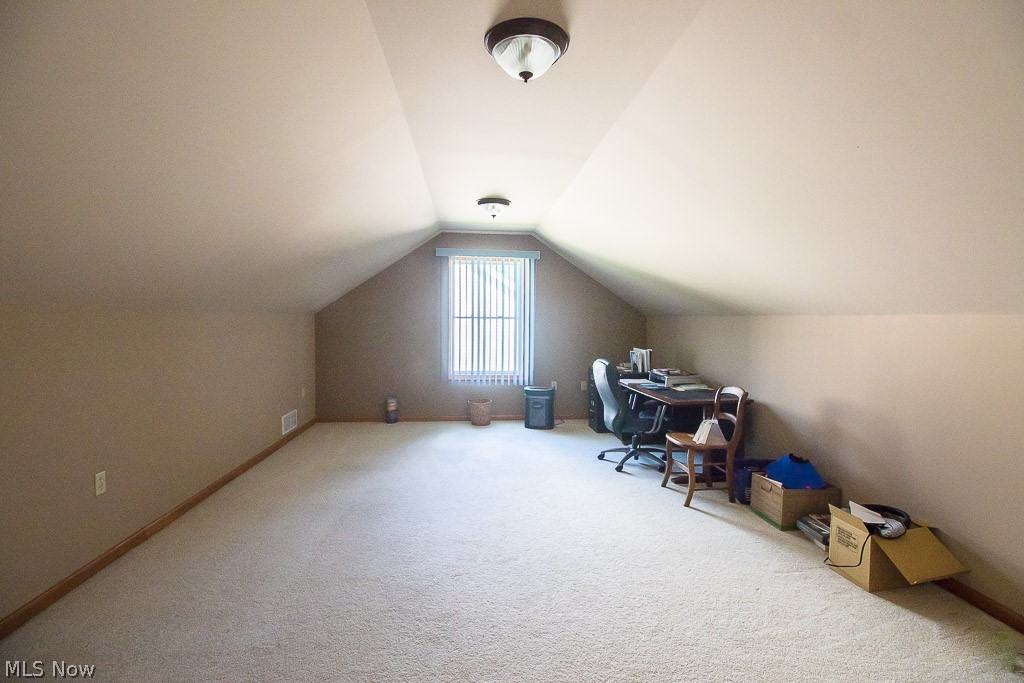 38604 Granite Drive Willoughby OH 44094