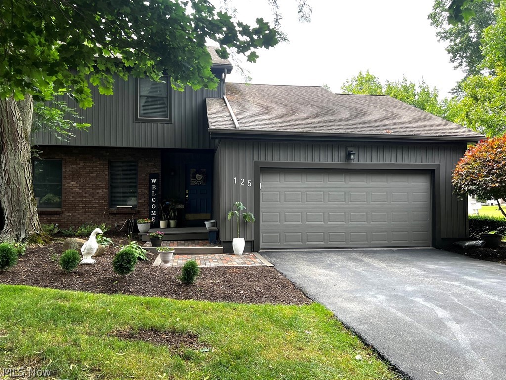 125 Diamond Way Cortland OH 44410
