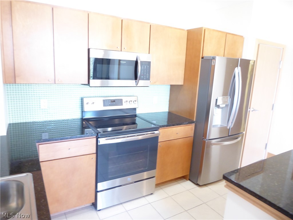 2030 Euclid Avenue Cleveland OH 44115