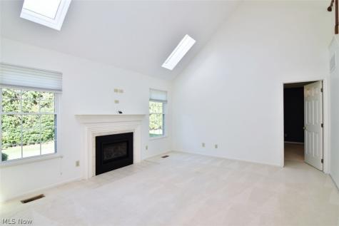 5925 Halle Farm Drive Willoughby OH 44094