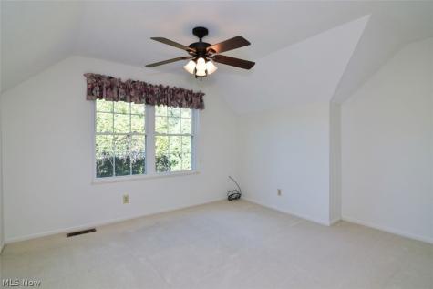 5925 Halle Farm Drive Willoughby OH 44094