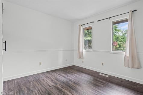 14806 Winding Way North Royalton OH 44133