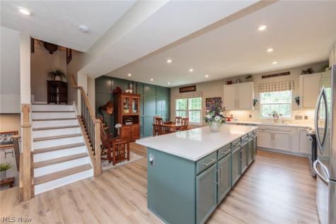 4033 N Steels Circle Cuyahoga Falls OH 44223