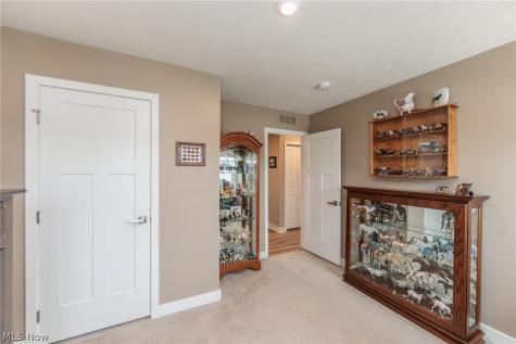 4033 N Steels Circle Cuyahoga Falls OH 44223