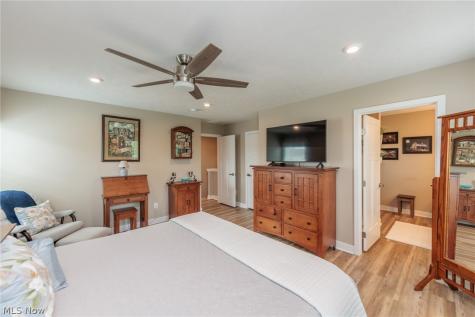 4033 N Steels Circle Cuyahoga Falls OH 44223