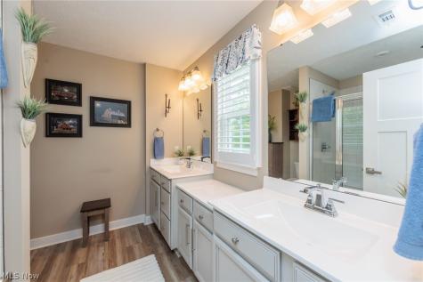 4033 N Steels Circle Cuyahoga Falls OH 44223