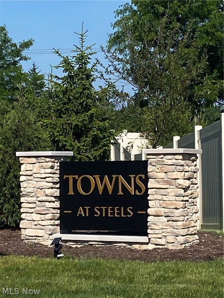 4033 N Steels Circle Cuyahoga Falls OH 44223