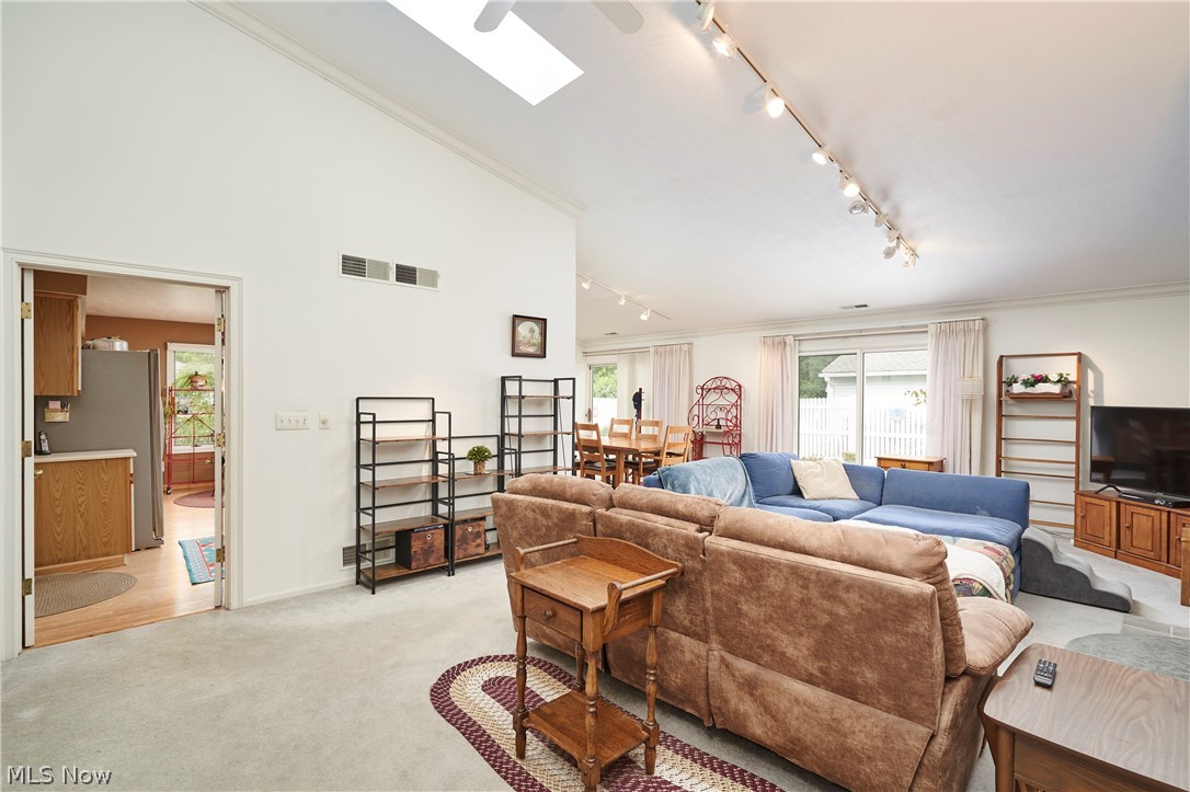 2069 Saxony Drive Akron OH 44313