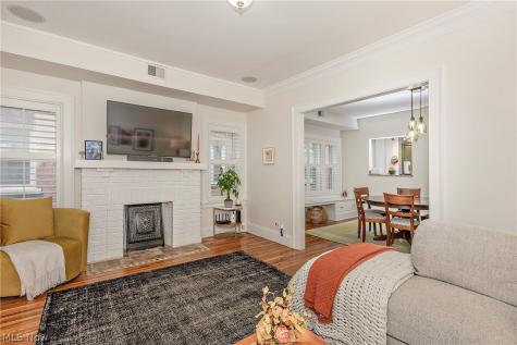 2725 Hampshire Road Cleveland Heights OH 44106